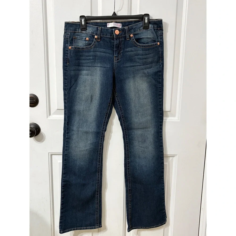 No Boundaries | Bootcut Dark Wash Denim Jeans | Size 15 || Blue|